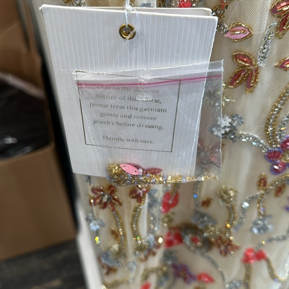 Macduggal dress - Picture 7 of 8